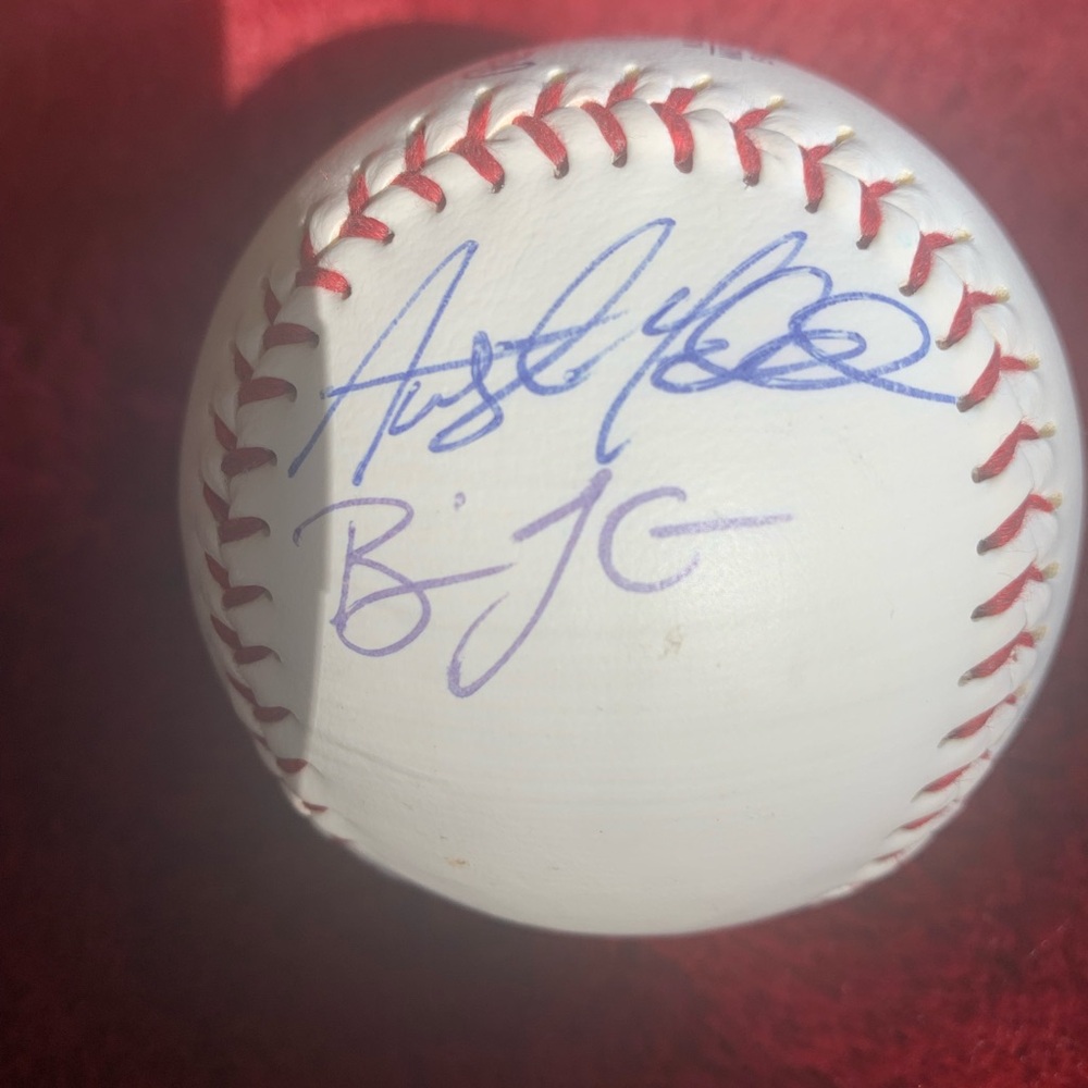 SIGNED Red Sox baseball autographed by Jim Rice and 2 other players. - Picture 3 of 4